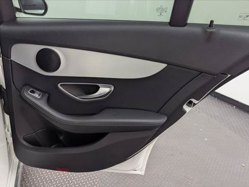 Used 2019 Mercedes-Benz C 300 Sedan w/ Premium Package image 19
