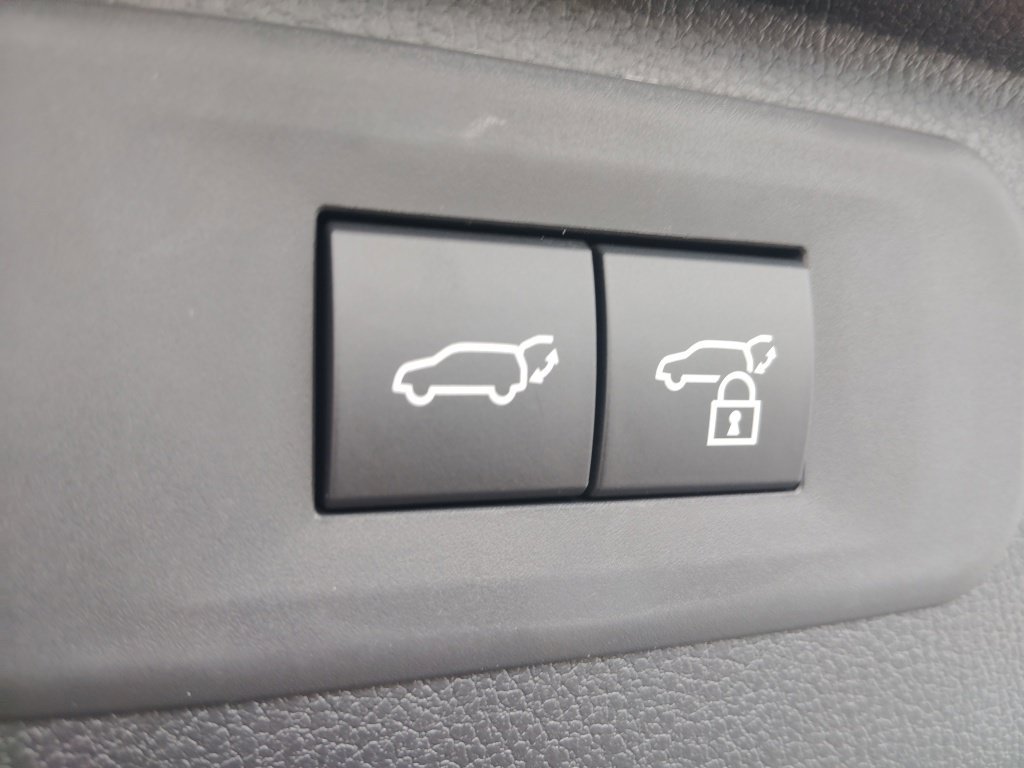 New 2026 Toyota Grand Highlander XLE FWD image 9