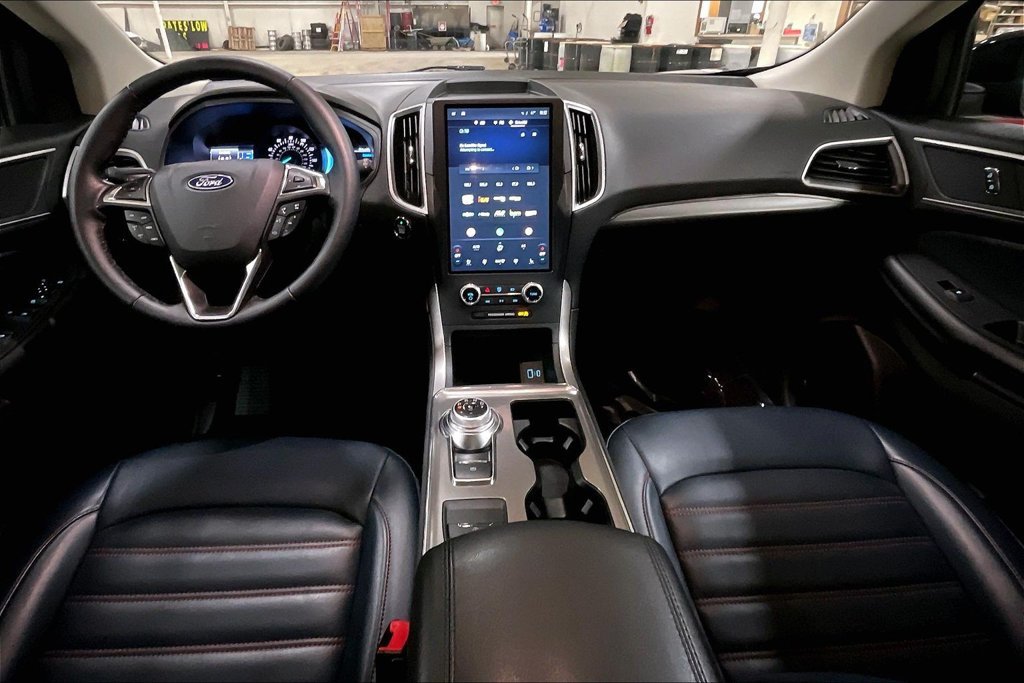 Certified 2023 Ford Edge SEL w/ Sport Appearance Package AWD/4WD image 14