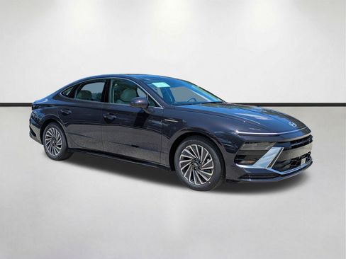 New 2026 Hyundai Sonata SEL FWD image 1