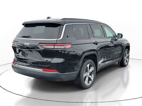 New 2025 Jeep Grand Cherokee L Limited w/ Trailer Tow Package image 4