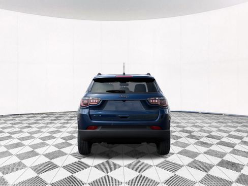 New 2026 Jeep Compass Latitude image 11