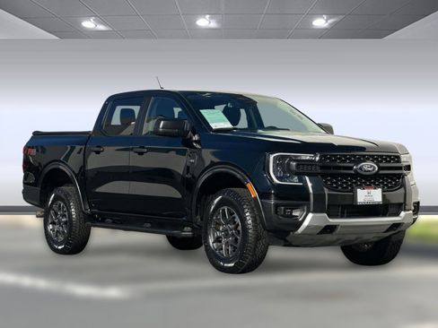 Used 2024 Ford Ranger XLT w/ FX4 Off-Road Package image 6