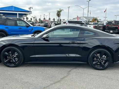 Certified 2022 Ford Mustang GT w/ Black Accent Package image 7