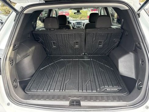 Used 2024 Chevrolet Equinox LT w/ LPO, Floor Liner Package image 41