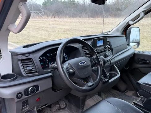 Used 2021 Ford Transit 150 Low Roof RWD image 12