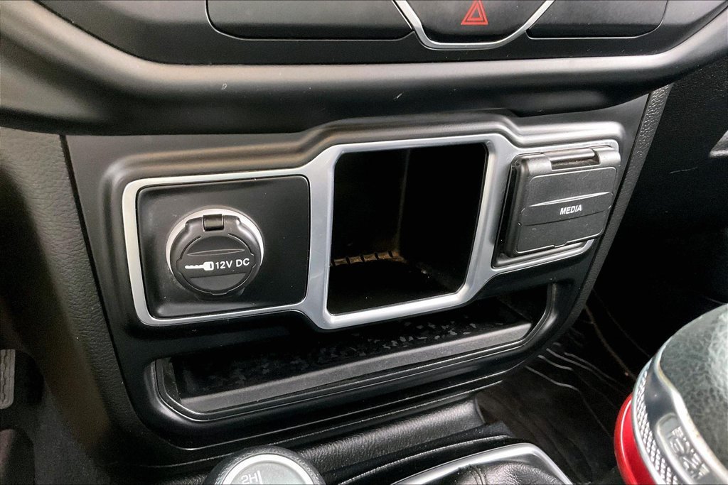 Used 2020 Jeep Wrangler Sport AWD/4WD image 15