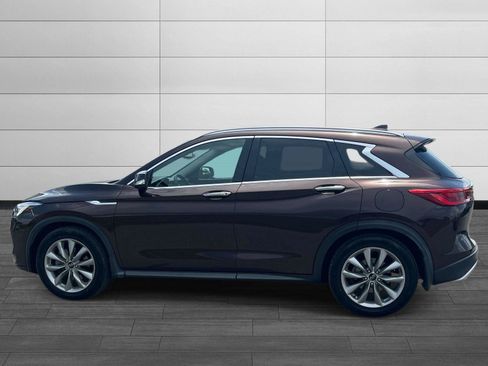Used 2020 INFINITI QX50 Luxe w/ Navigation Package FWD image 6