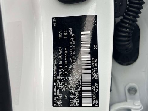 Certified 2025 Lexus GX 550 w/ Accessory Package (2T) image 20