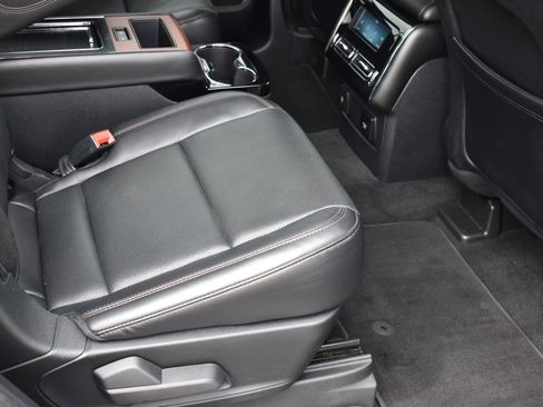 Used 2020 Lincoln Aviator Grand Touring w/ Equipment Group 302A AWD/4WD image 20