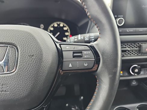 Used 2024 Honda HR-V Sport image 18