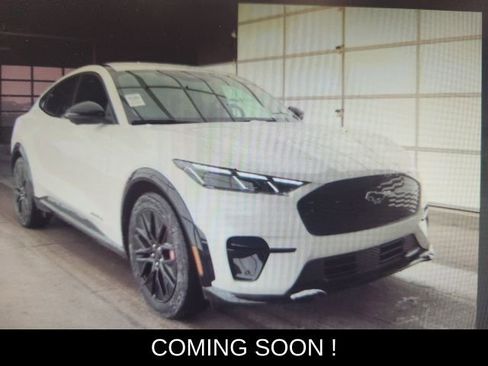 Used 2025 Ford Mustang Mach-E Premium w/ Sport Appearance Package image 1