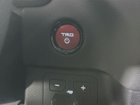 Used 2026 Toyota Sequoia TRD Pro AWD/4WD image 20