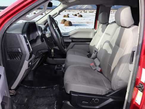 Used 2015 Ford F150 XLT w/ Equipment Group 302A Luxury image 16