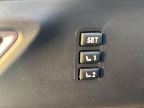 New 2026 Subaru Ascent Limited image 25