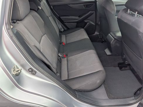 Used 2017 Subaru Impreza 2.0i Premium image 23