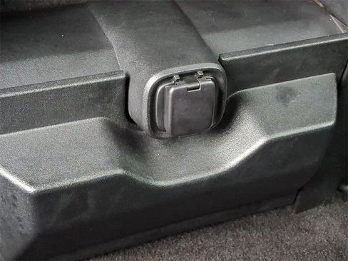 Certified 2019 Ford F150 XLT w/ Equipment Group 302A Luxury image 11