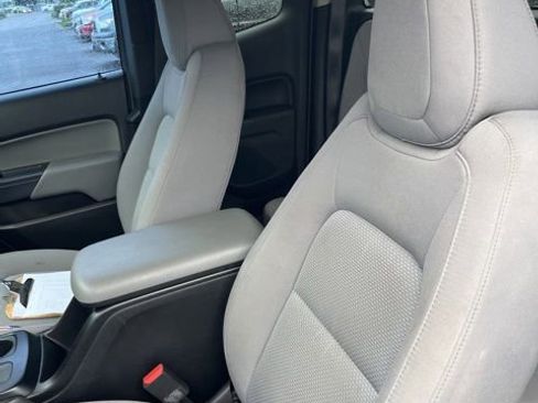 Used 2019 Chevrolet Colorado W/T w/ WT Convenience Package image 10