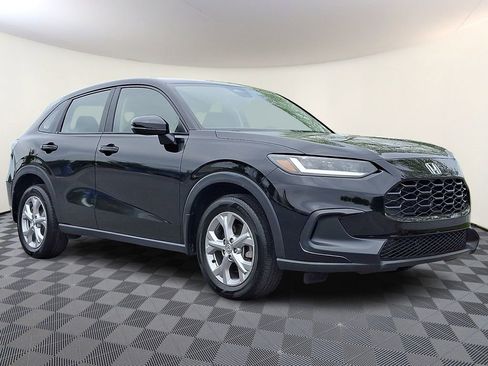 Used 2023 Honda HR-V LX image 1