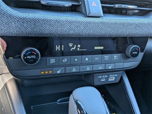 New 2026 Subaru Outback Limited image 13