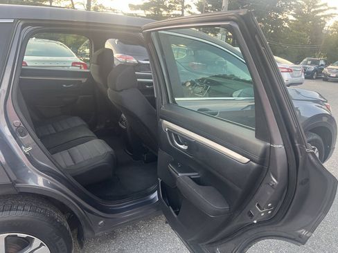 Used 2018 Honda CR-V LX image 14