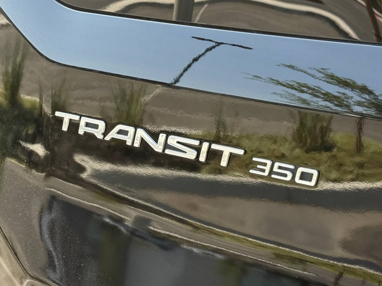 Used 2017 Ford Transit 350 XLT RWD image 13