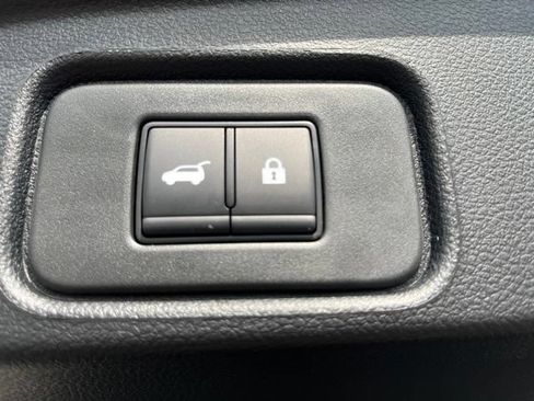 New 2026 Nissan Pathfinder Platinum w/ Lighting Package AWD/4WD image 16