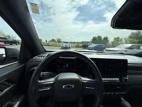 Certified 2023 Chevrolet Colorado Trail Boss w/ Advanced Trailering Package AWD/4WD image 17