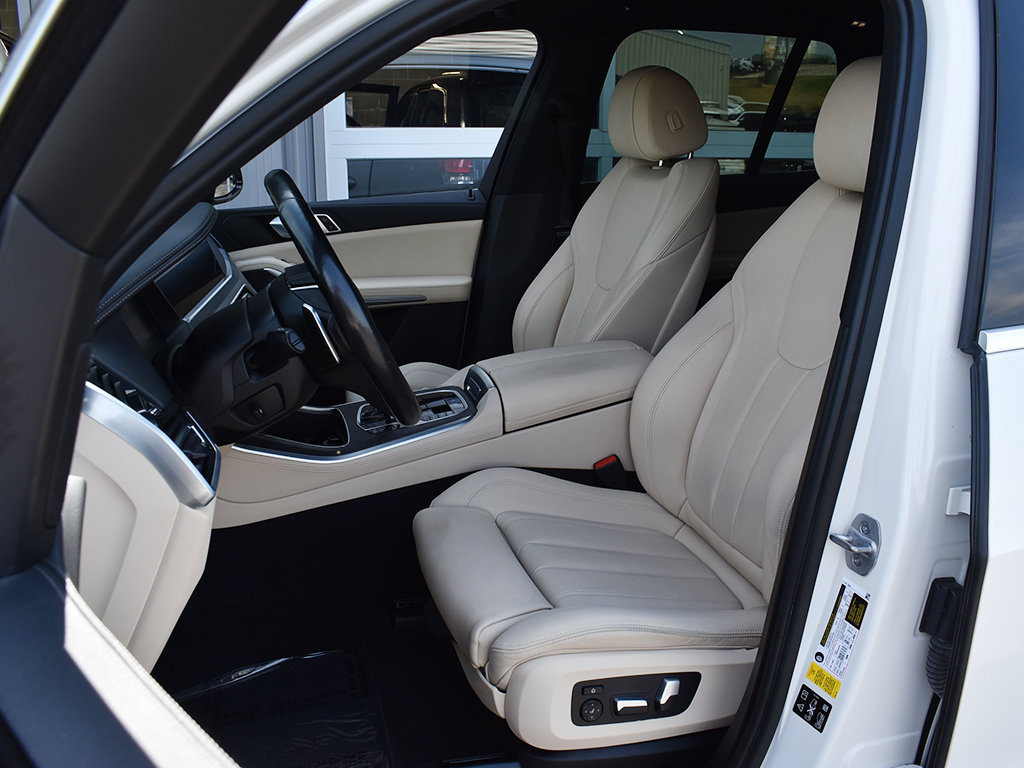 Used 2021 BMW X5 xDrive40i w/ Convenience Package AWD/4WD image 5