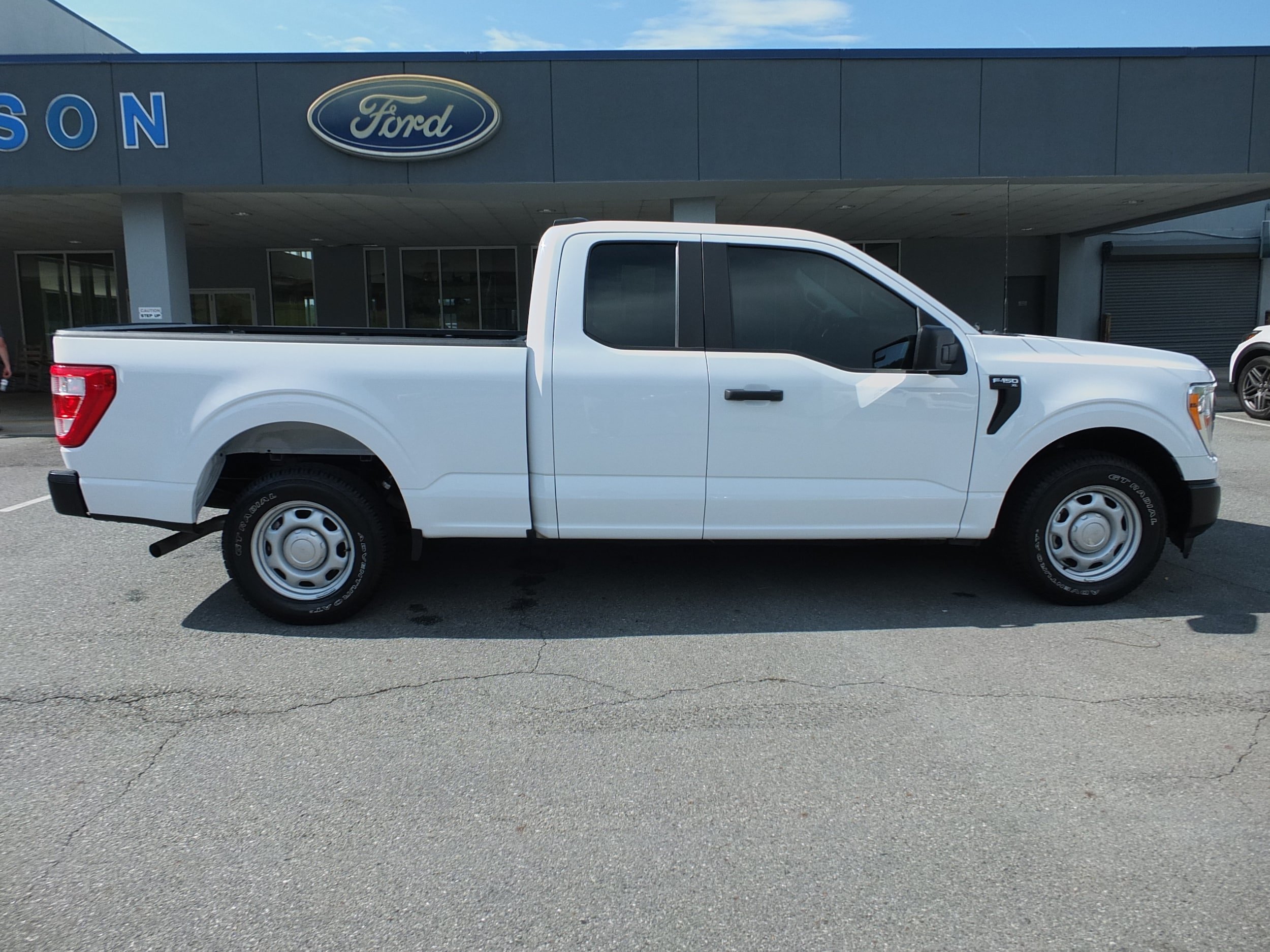 Used 2021 Ford F150 XL w/ Equipment Group 101A High RWD image 2