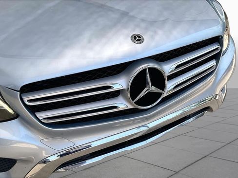 Used 2017 Mercedes-Benz GLC 300 image 29