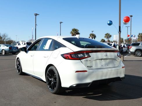 Used 2024 Honda Civic Sport image 8