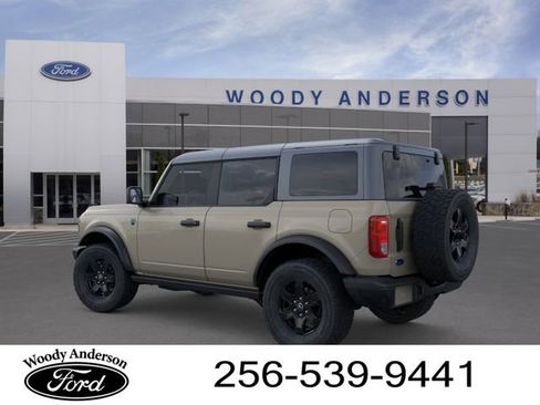 New 2025 Ford Bronco Big Bend w/ Black Diamond Package AWD/4WD image 4