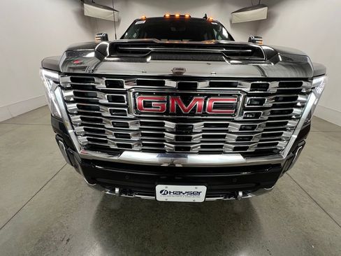 New 2026 GMC Sierra 2500 Denali w/ Technology Package image 12