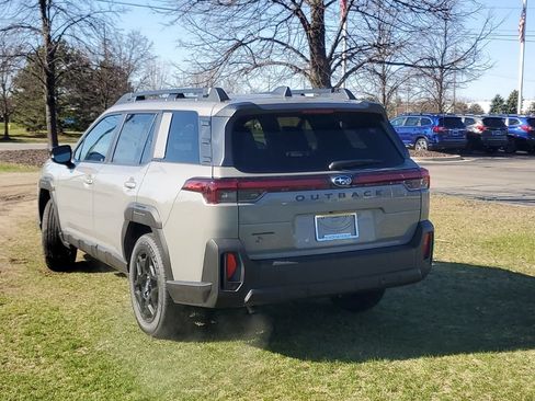 New 2026 Subaru Outback Limited AWD/4WD image 3