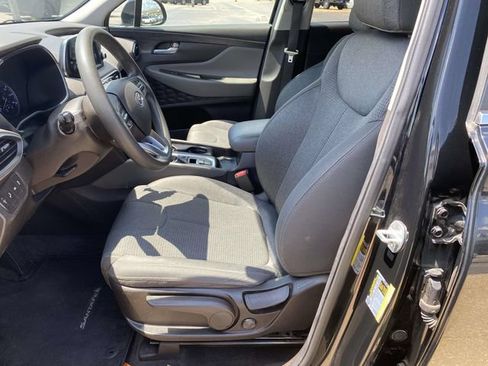 Used 2019 Hyundai Santa Fe SE FWD image 11