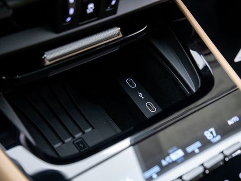 New 2026 Porsche Cayenne image 27