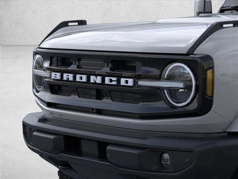 New 2026 Ford Bronco Outer Banks image 19