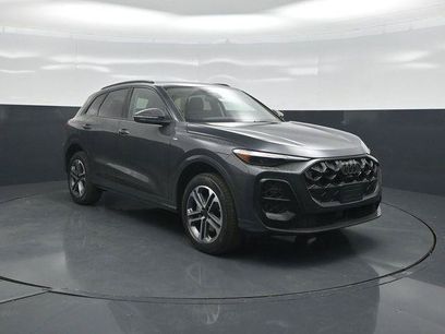 New 2026 Audi Q5 2.0T
