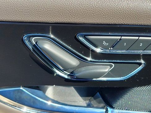 Used 2020 Lincoln Corsair Reserve image 12