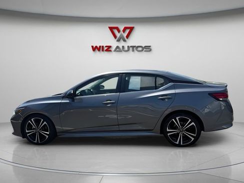 Used 2020 Nissan Sentra SR FWD image 2