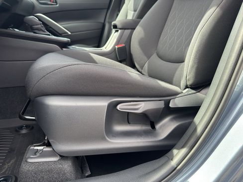 New 2026 Toyota Corolla Cross LE AWD/4WD image 12
