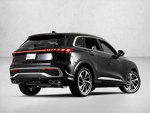 New 2025 Audi SQ5 Premium image 6