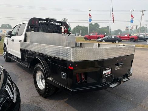 Used 2022 Ford F350 XLT w/ Snow Plow Prep Package AWD/4WD image 4