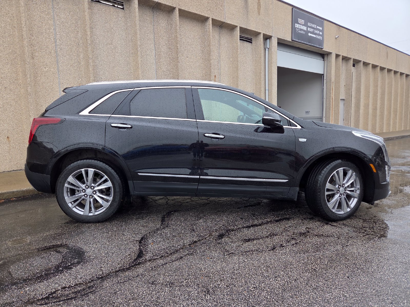 Used 2024 Cadillac XT5 Premium Luxury AWD/4WD image 19