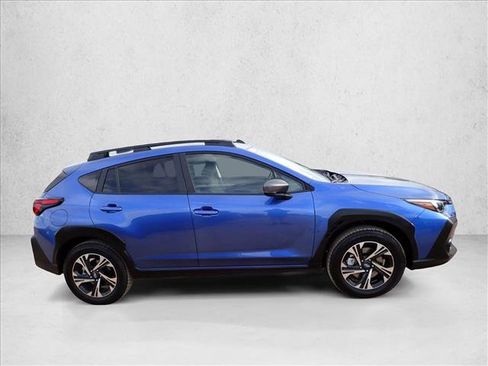 Used 2025 Subaru Crosstrek 2.0i Premium AWD/4WD image 5