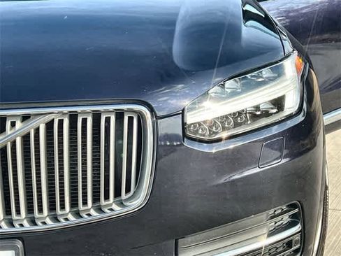 Used 2017 Volvo XC90 T6 Inscription w/ Vision Package image 24