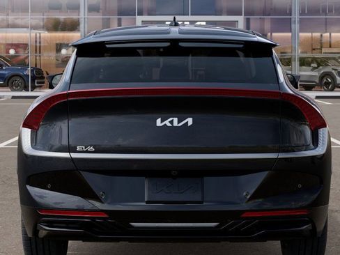New 2025 Kia EV6 Light RWD image 13