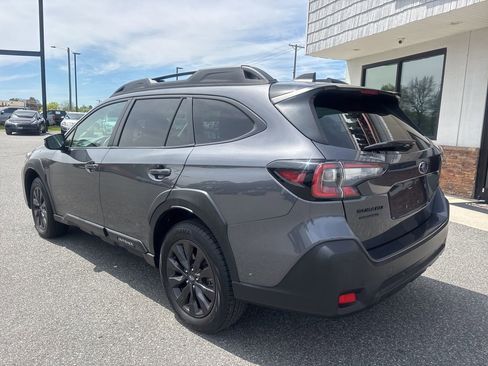 Used 2025 Subaru Outback Onyx Edition image 6