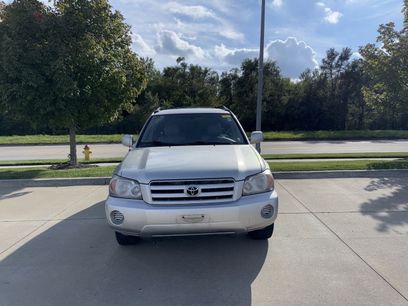 Used 2004 Toyota Highlander V6
